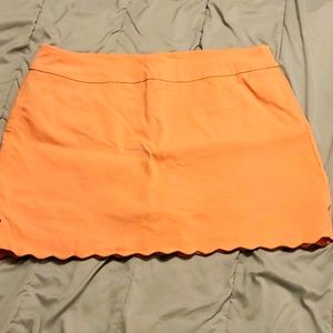 3/$25 🤑 NWOT Coral Scalloped Edge Mini Skort 20w